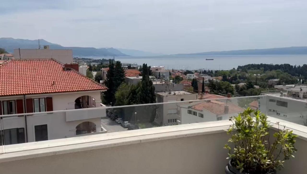Splendid Split View Apartment מראה חיצוני תמונה