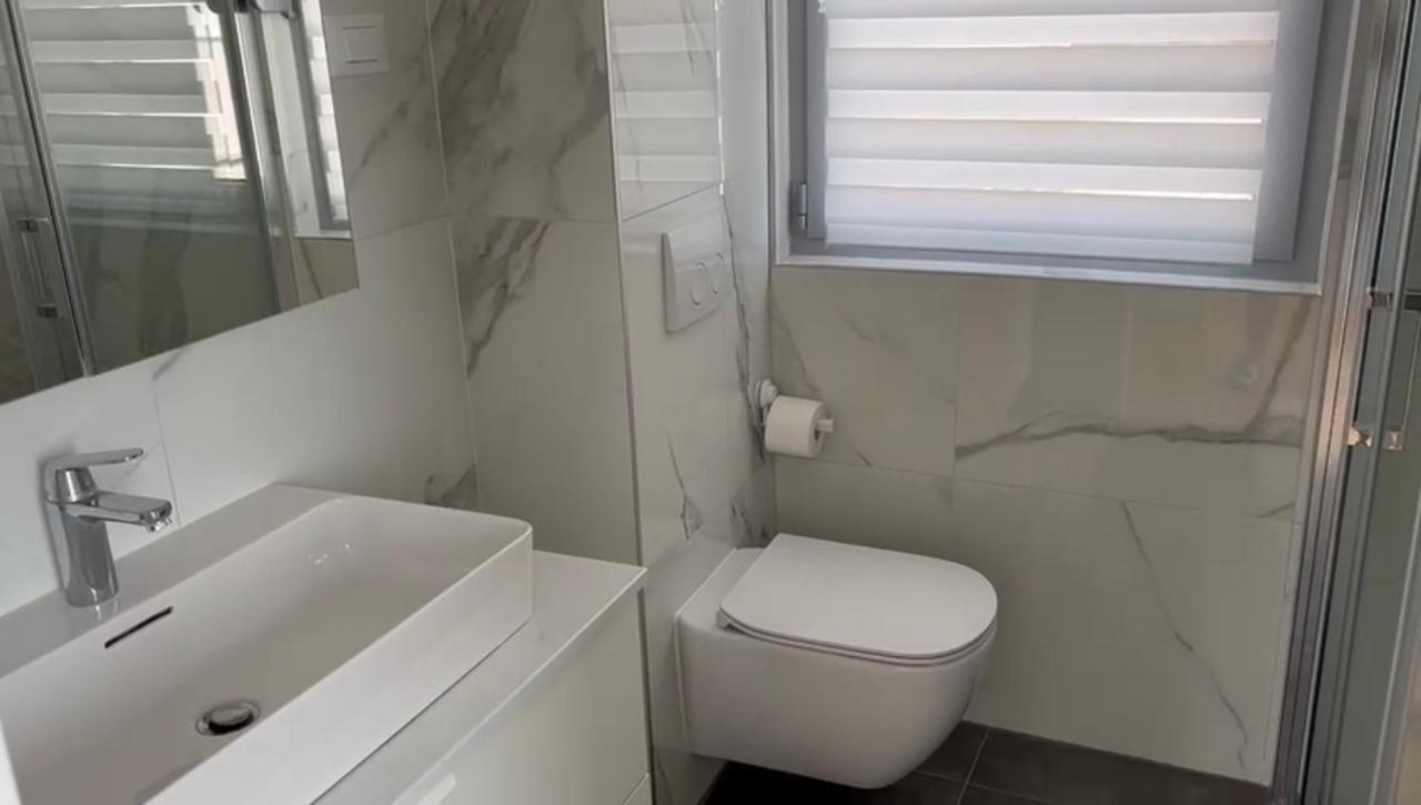 Splendid Split View Apartment מראה חיצוני תמונה